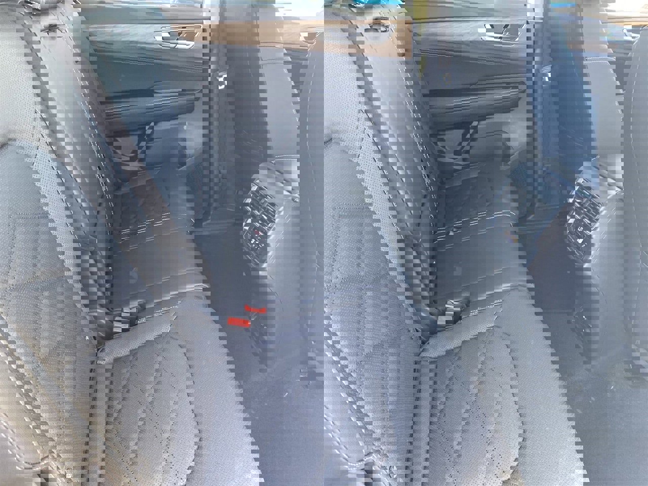 New 2026 Volkswagen Atlas SE image 9