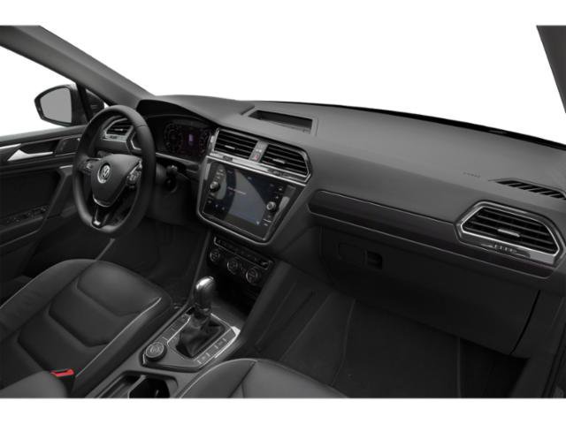 Used 2018 Volkswagen Tiguan SEL Premium w/ 3rd Row Seat Package image 15