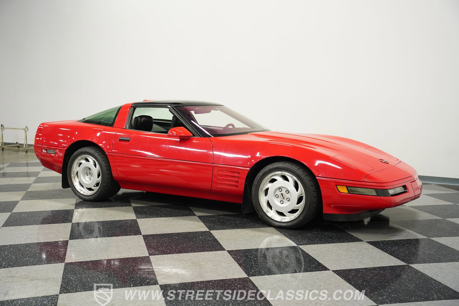 Used 1991 Chevrolet Corvette ZR-1 image 15