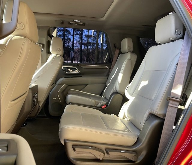 Used 2021 Chevrolet Tahoe Z71 w/ Z71 Signature Package image 16