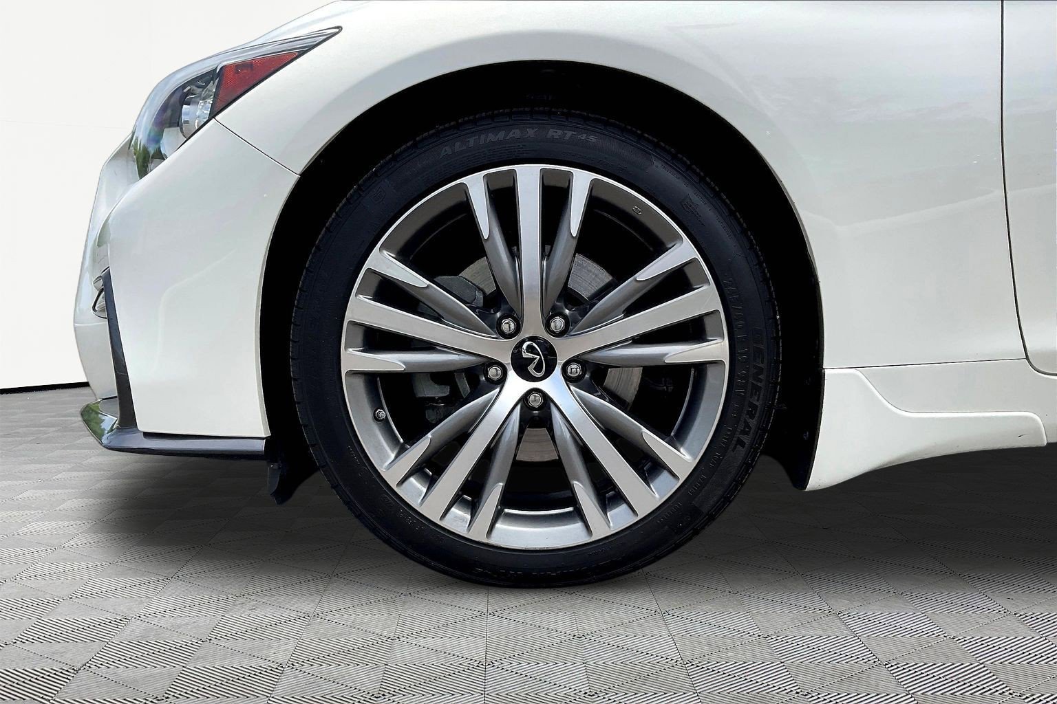 Used 2021 INFINITI Q50 Sensory w/ Cargo Package AWD/4WD image 34