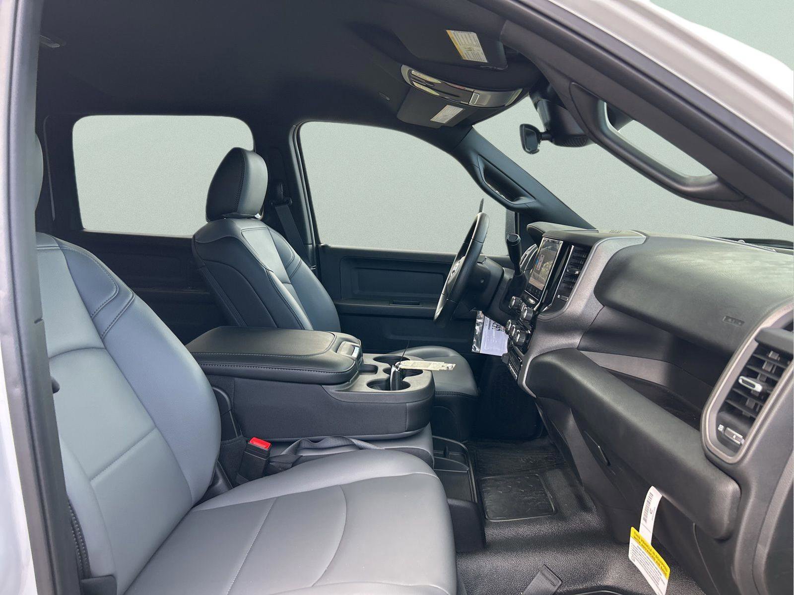 New 2026 RAM 3500 Tradesman w/ Chrome Appearance Group image 13