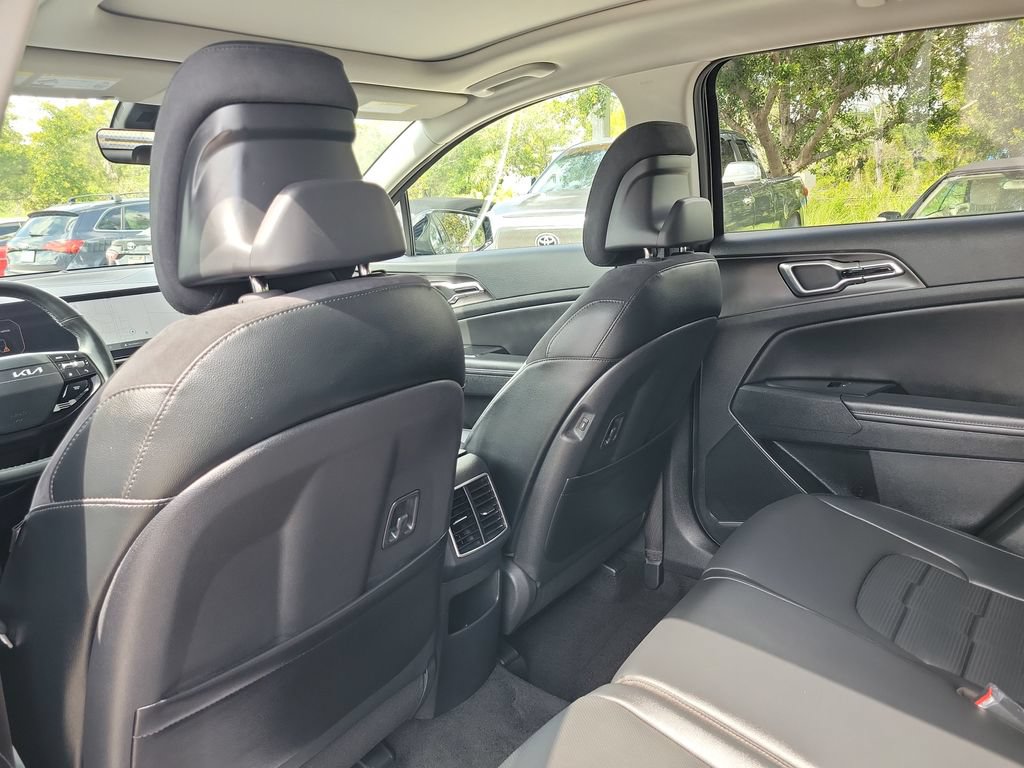 Certified 2026 Kia Sportage SX AWD/4WD image 26