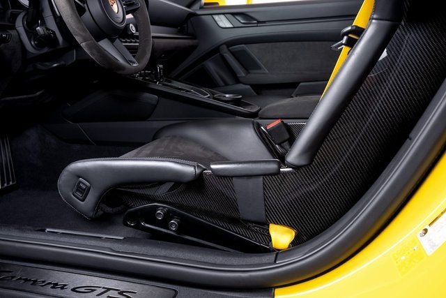 Used 2022 Porsche 911 Carrera GTS w/ Premium Package image 18
