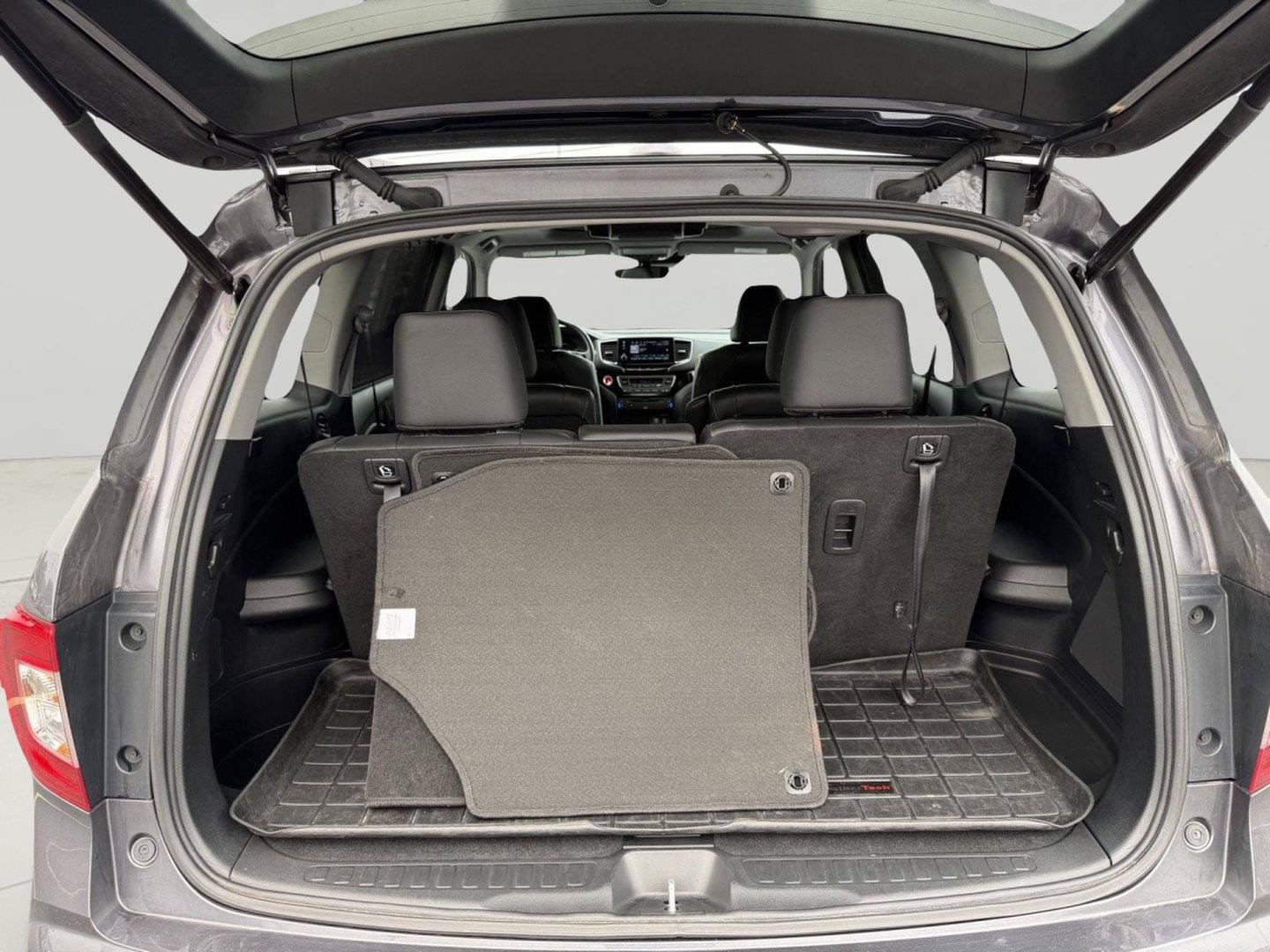 Used 2021 Honda Pilot Elite image 27