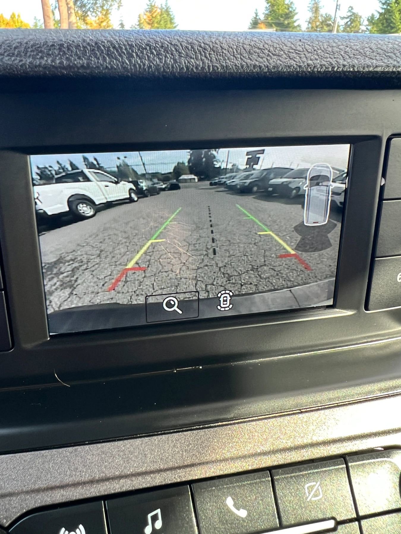 Used 2022 Ford Transit Connect XL image 14