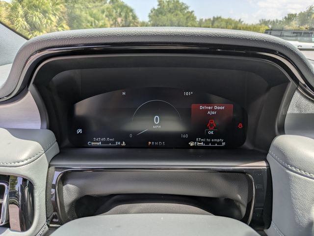 Used 2023 Lincoln Nautilus Reserve FWD image 35
