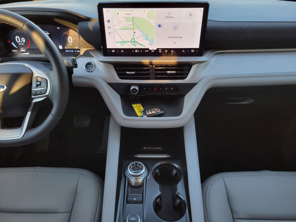 Certified 2025 Ford Explorer Active w/ Active Comfort Package image 20