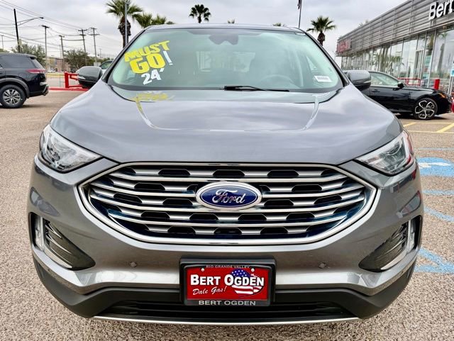 Used 2024 Ford Edge Titanium AWD/4WD image 2