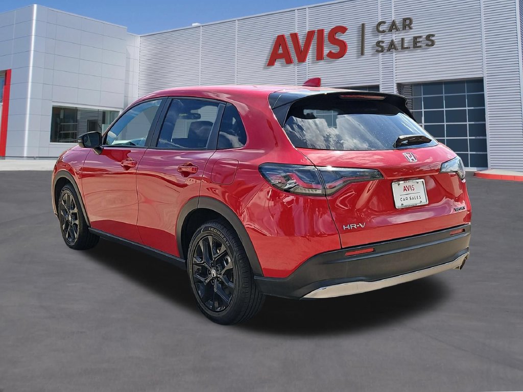 Used 2025 Honda HR-V Sport image 7