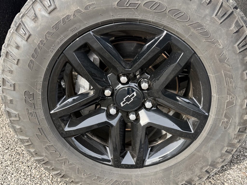 Used 2022 Chevrolet Silverado 1500 LT Trail Boss image 25