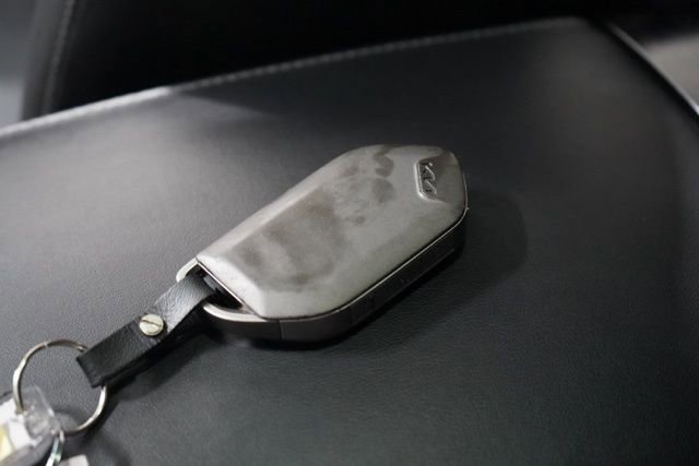 Used 2025 Kia Telluride S image 41