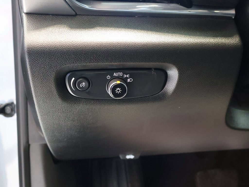 Certified 2023 Chevrolet Traverse LT w/ Midnight/Sport Edition image 12