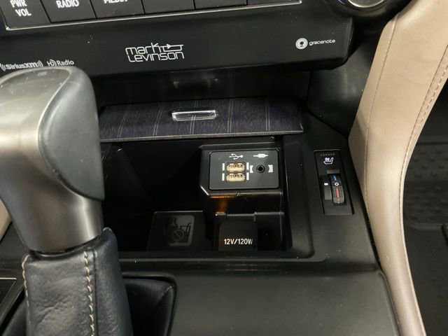 Used 2023 Lexus GX 460 Premium w/ Accessory Package image 24