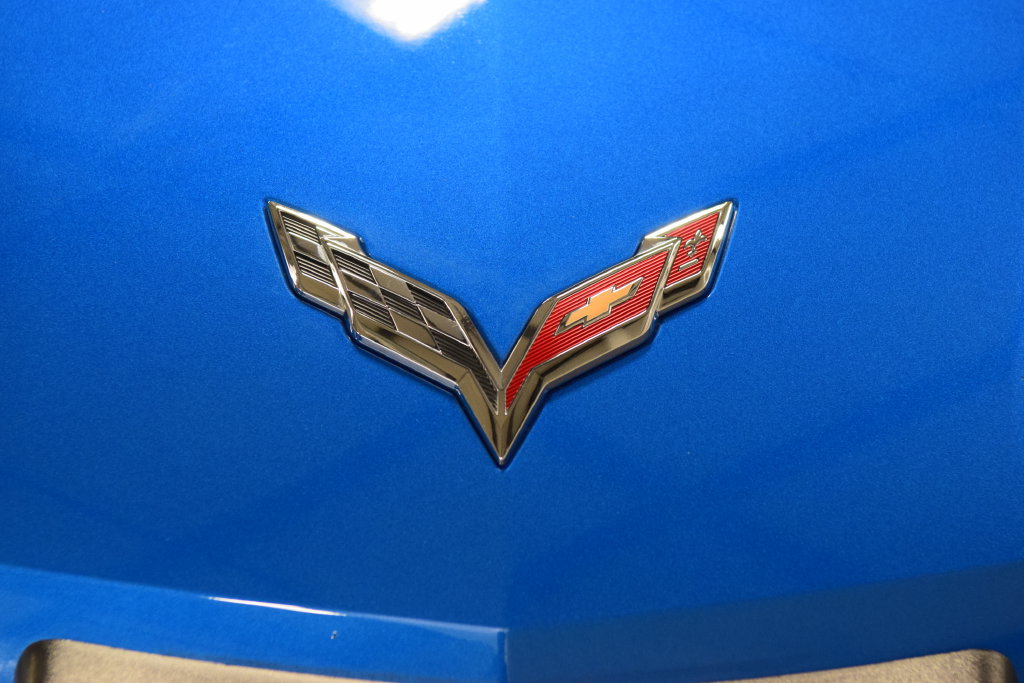 Used 2015 Chevrolet Corvette Stingray Coupe w/ 2LT Preferred Equipment Group RWD image 14
