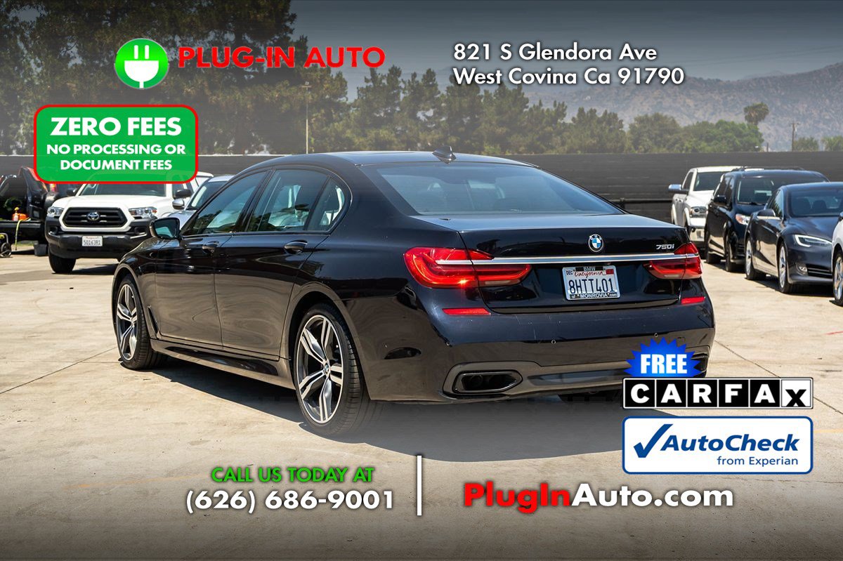 Used 2019 BMW 750i w/ Executive Package RWD image 3