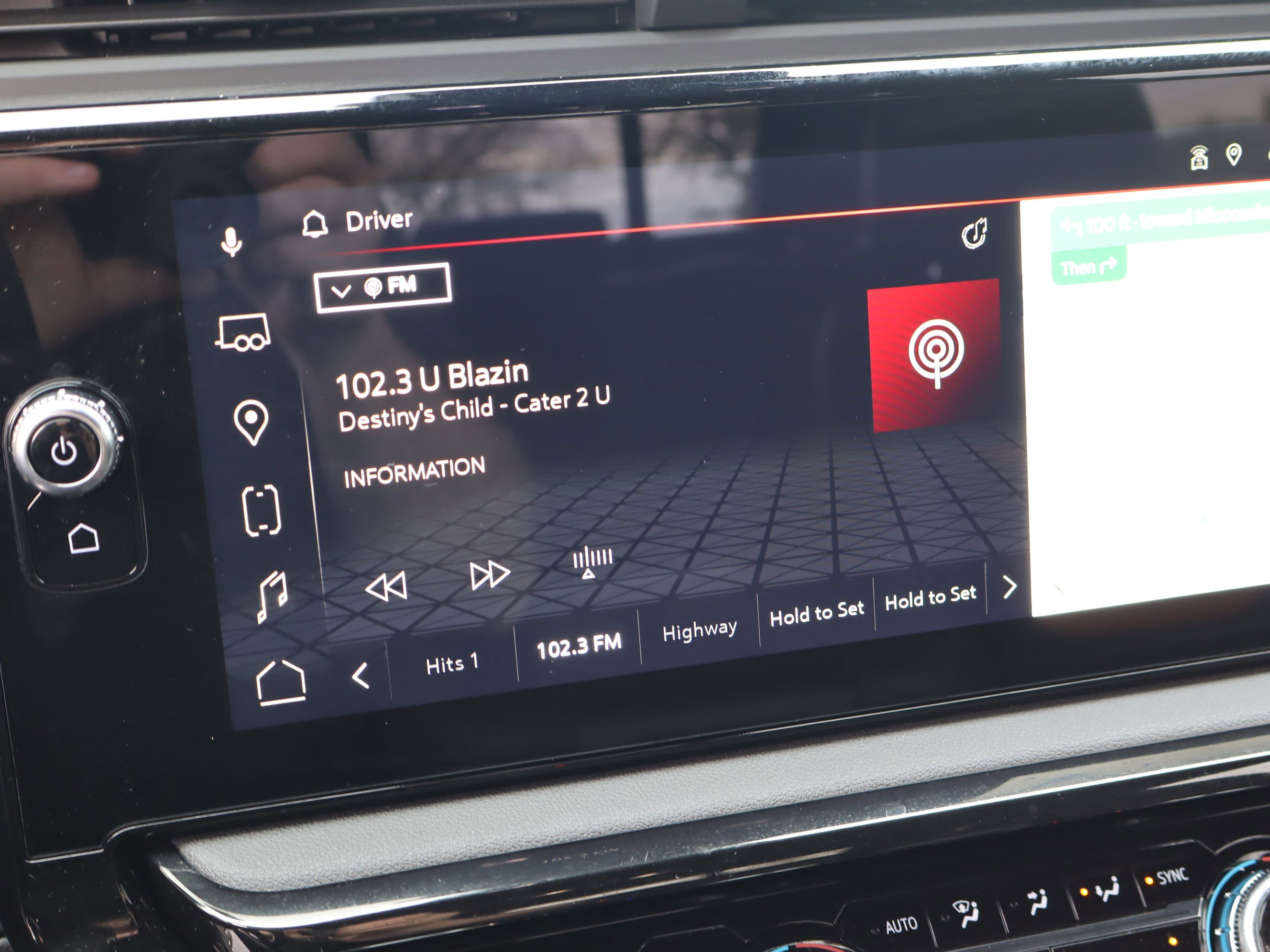 Used 2026 GMC Sierra 1500 AT4 w/ AT4 Premium Package image 32