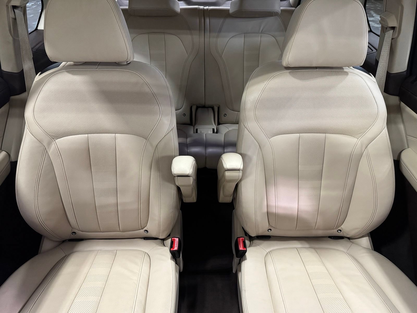 Used 2019 BMW X7 xDrive50i w/ Dynamic Handling Package AWD/4WD image 36