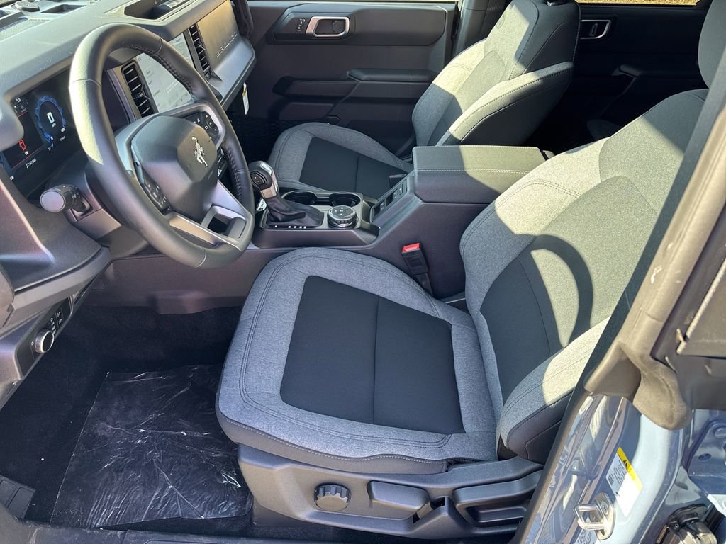 New 2025 Ford Bronco Big Bend image 9