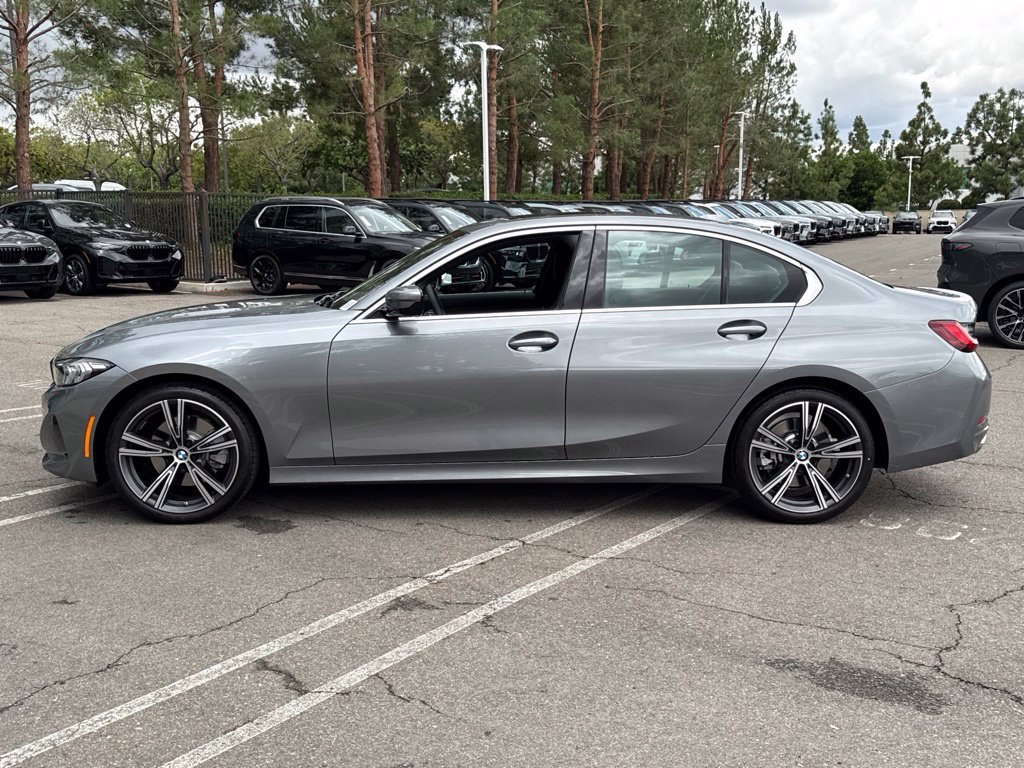 Used 2024 BMW 330i Sedan w/ Convenience Package RWD image 13