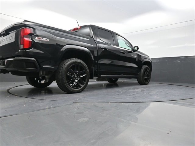 Used 2025 Chevrolet Colorado Z71 w/ Technology Package image 33