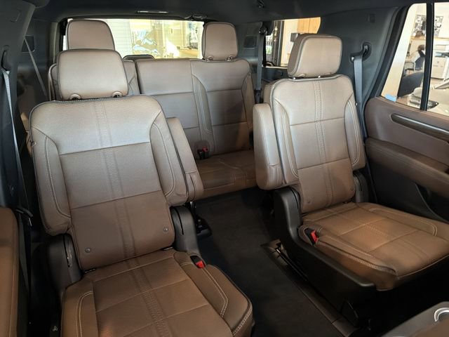 New 2026 Chevrolet Tahoe High Country image 18