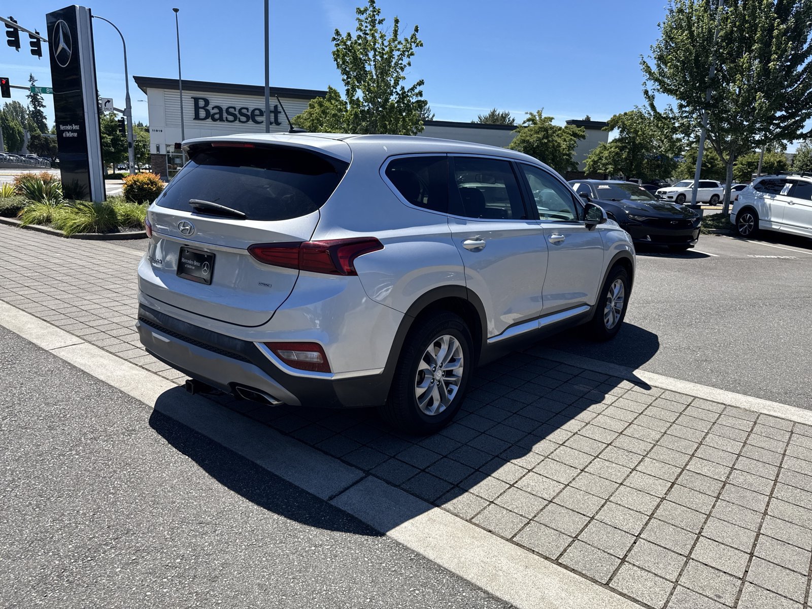 Used 2019 Hyundai Santa Fe SE AWD/4WD image 5