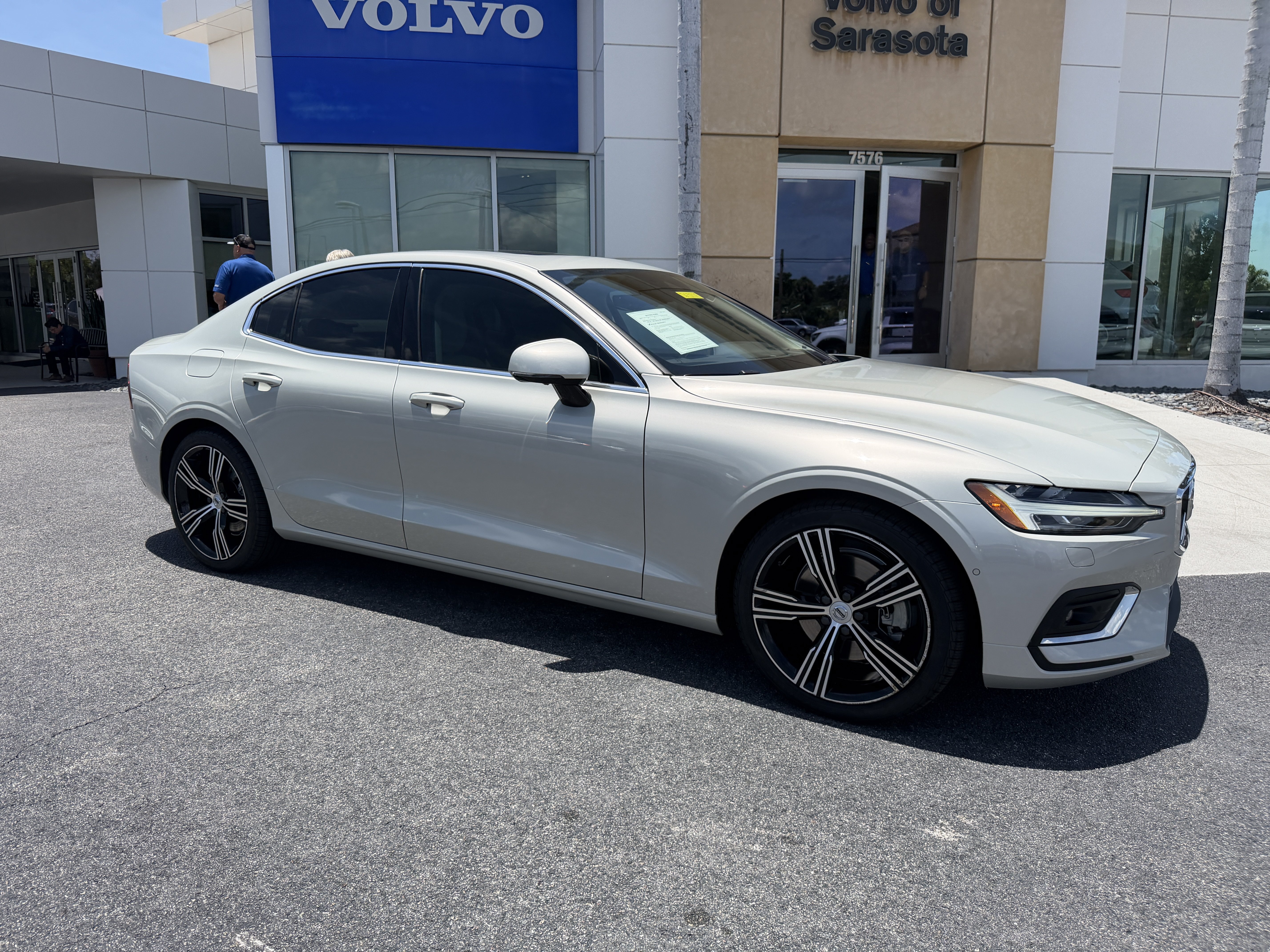 Used 2022 Volvo S60 B5 Inscription w/ Advanced Package