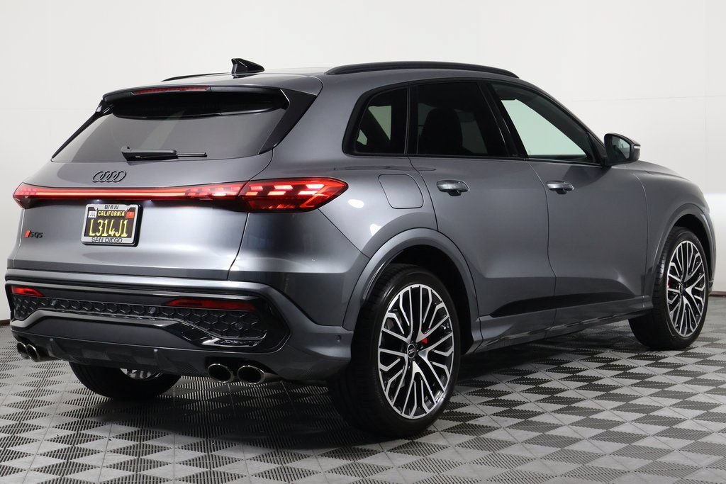 Used 2025 Audi SQ5 Premium Plus AWD/4WD image 4