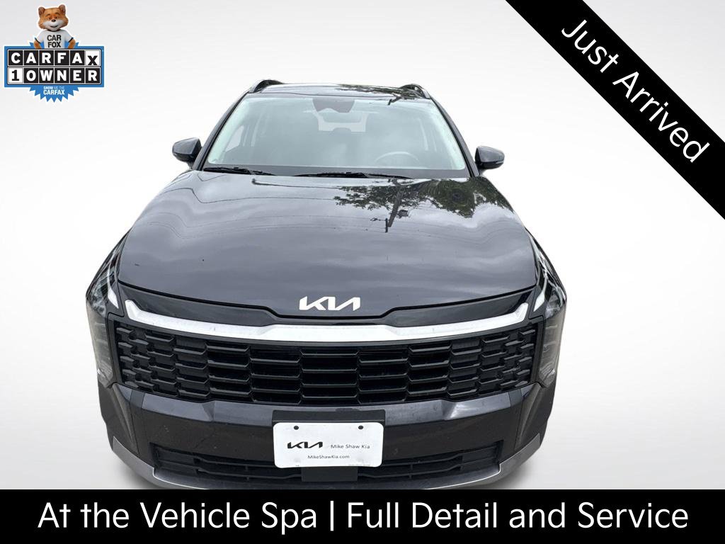 Certified 2026 Kia Sportage EX w/ EX Panorama Roof Package FWD image 3