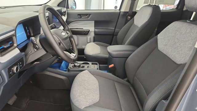New 2025 Ford Maverick XLT w/ XLT Luxury Package image 10