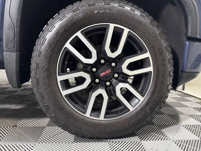 Used 2020 GMC Sierra 1500 AT4 w/ AT4 Premium Package image 11