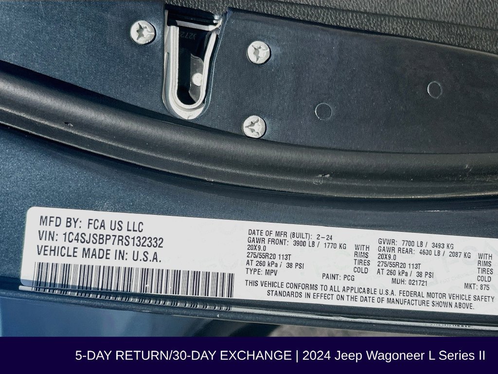 Used 2024 Jeep Wagoneer L Series II AWD/4WD image 38