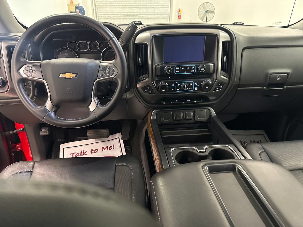 Used 2015 Chevrolet Silverado 1500 LTZ RWD image 14