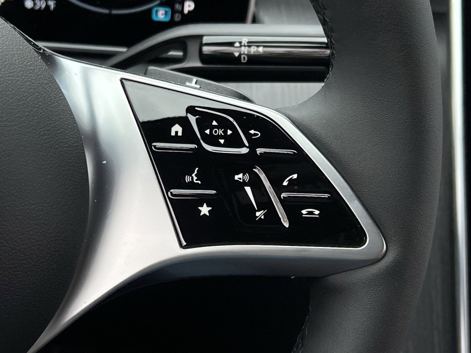 New 2026 Mercedes-Benz C 300 4MATIC Sedan image 29