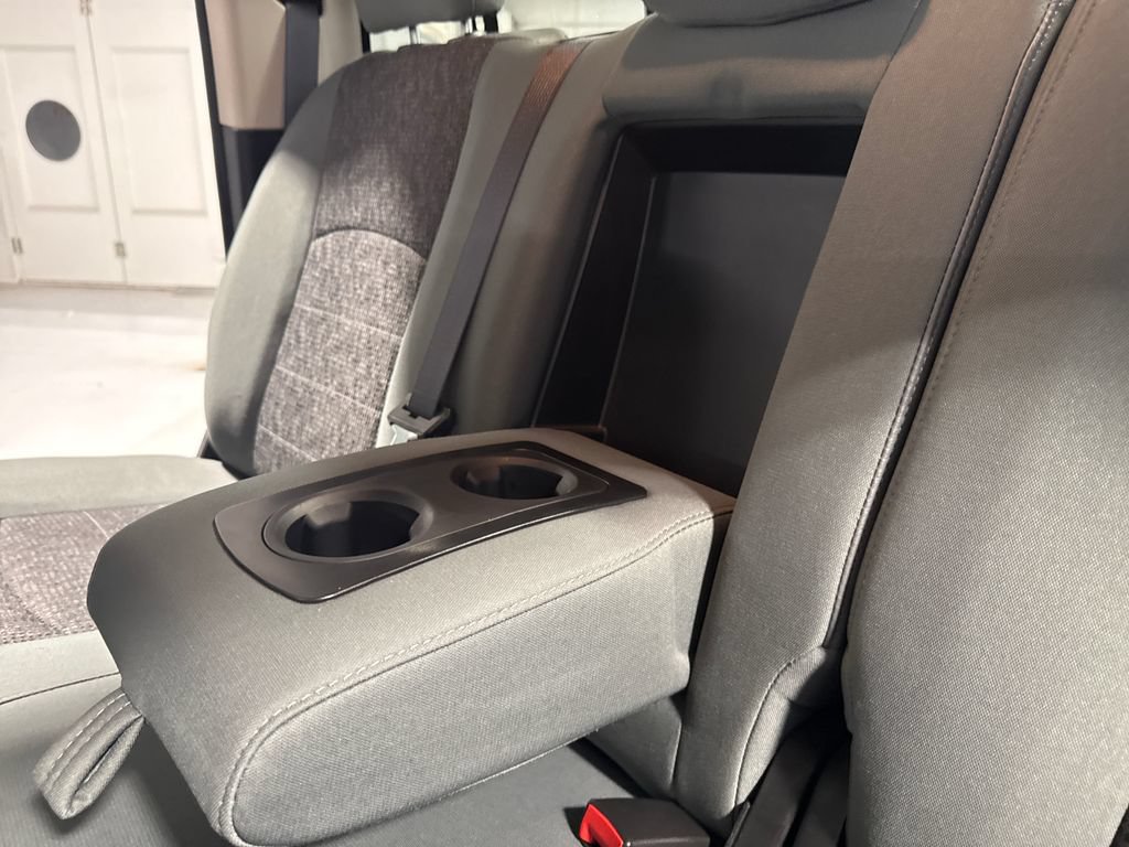 Used 2016 RAM 1500 Big Horn AWD/4WD image 39