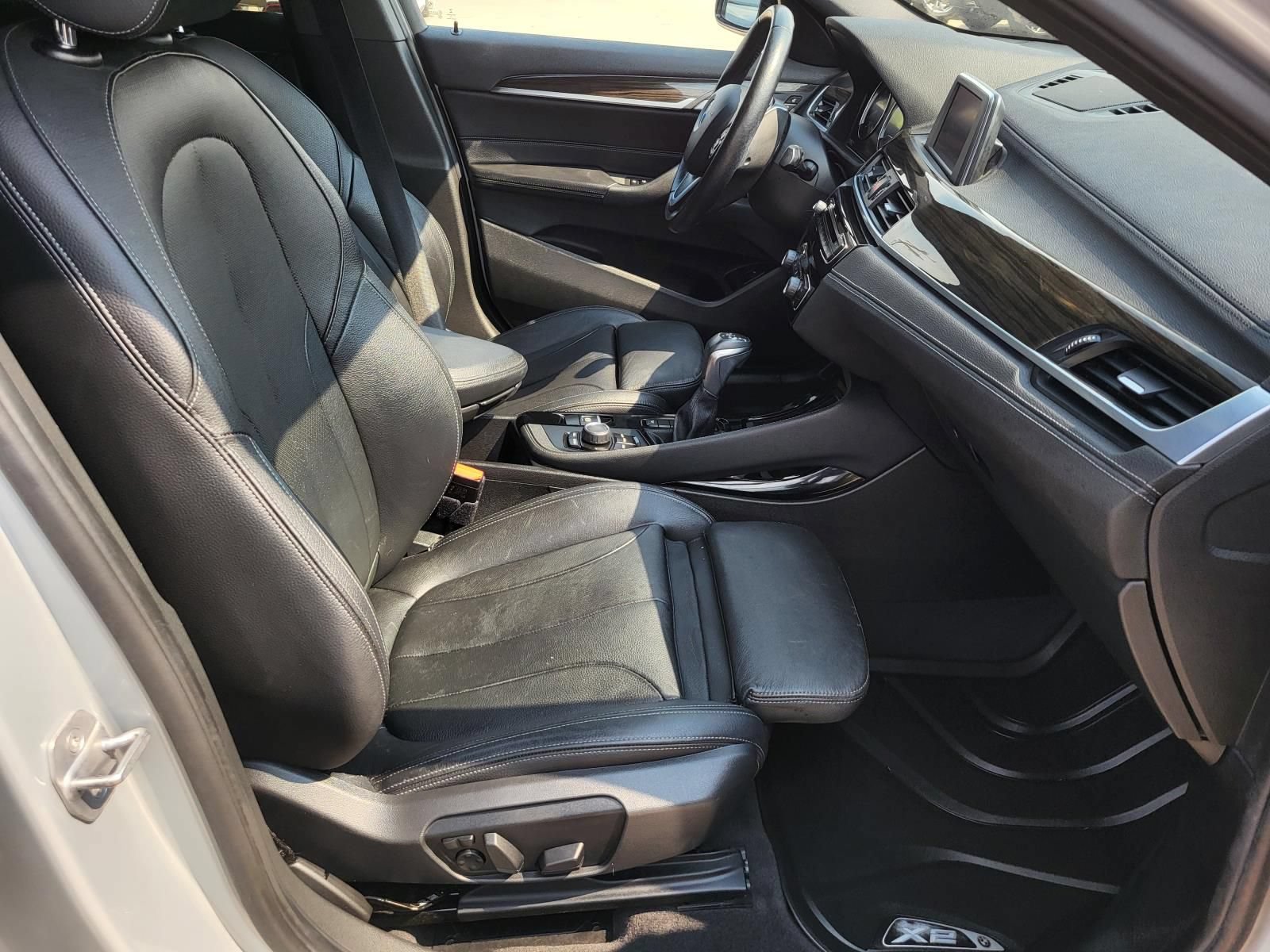 Used 2018 BMW X2 xDrive28i w/ Convenience Package AWD/4WD image 13