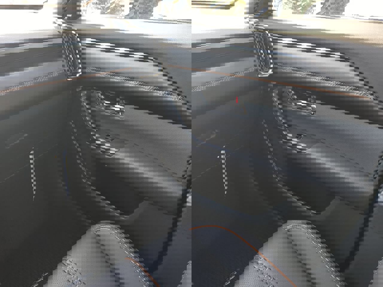 New 2025 MAZDA CX-50 2.5 Turbo w/ Weather Package image 16