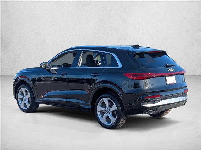 Used 2025 Audi Q5 Premium Plus AWD/4WD image 7