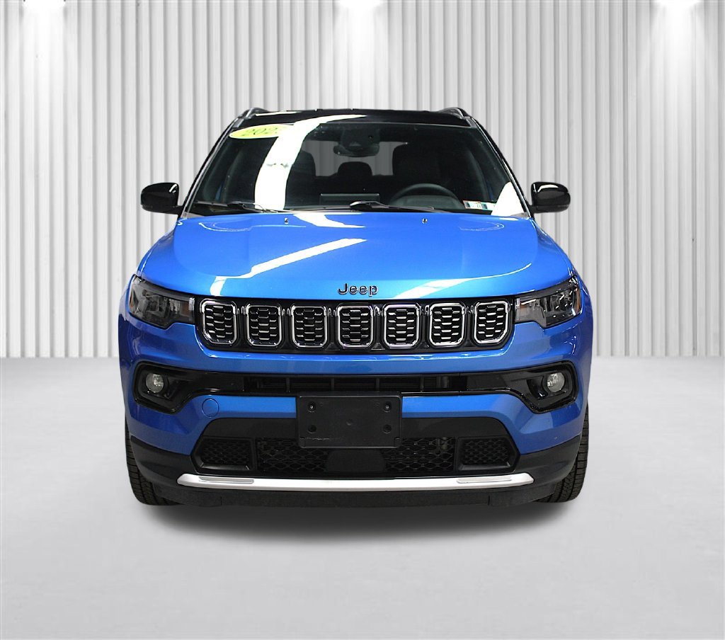 Certified 2025 Jeep Compass Limited AWD/4WD image 42
