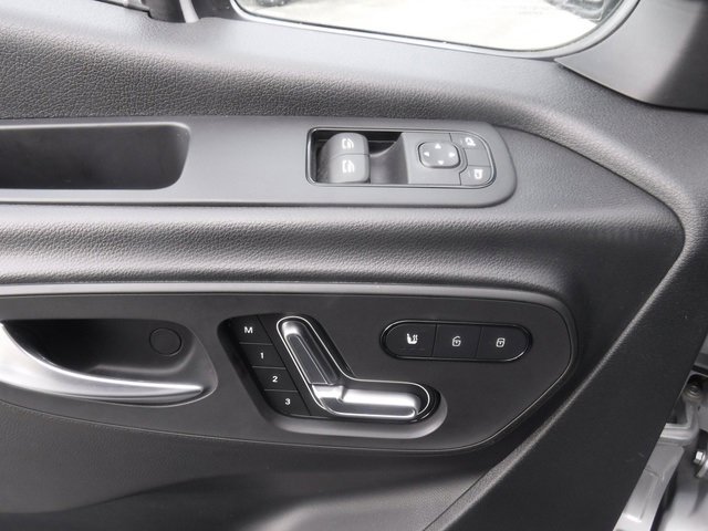 Used 2023 Mercedes-Benz Sprinter 3500 w/ Parking Package image 30