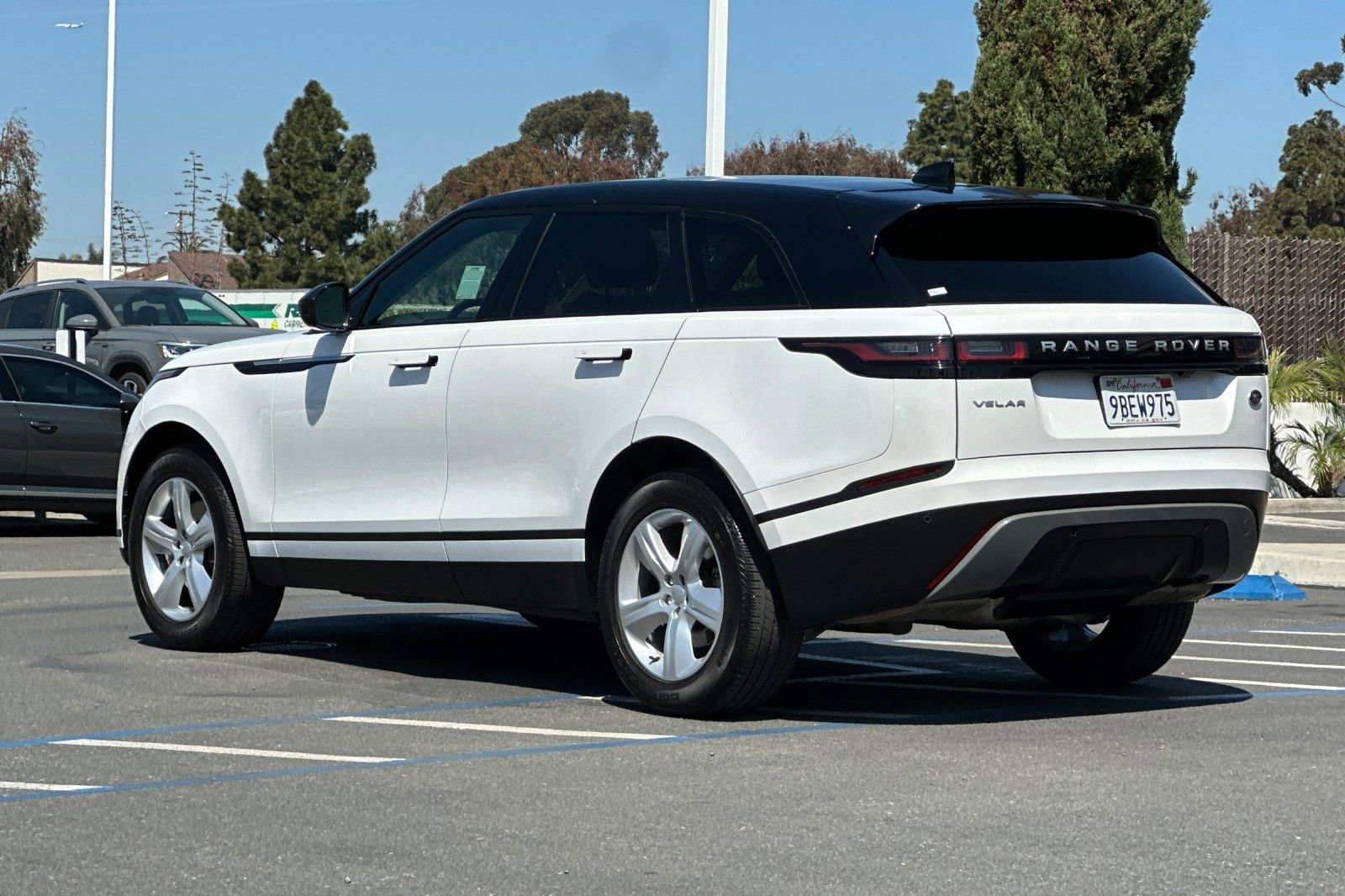 Used 2022 Land Rover Range Rover Velar S image 6