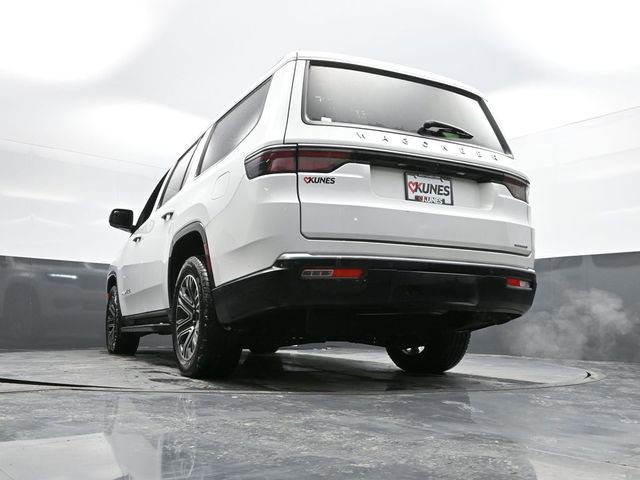 Used 2024 Jeep Wagoneer Series II image 53