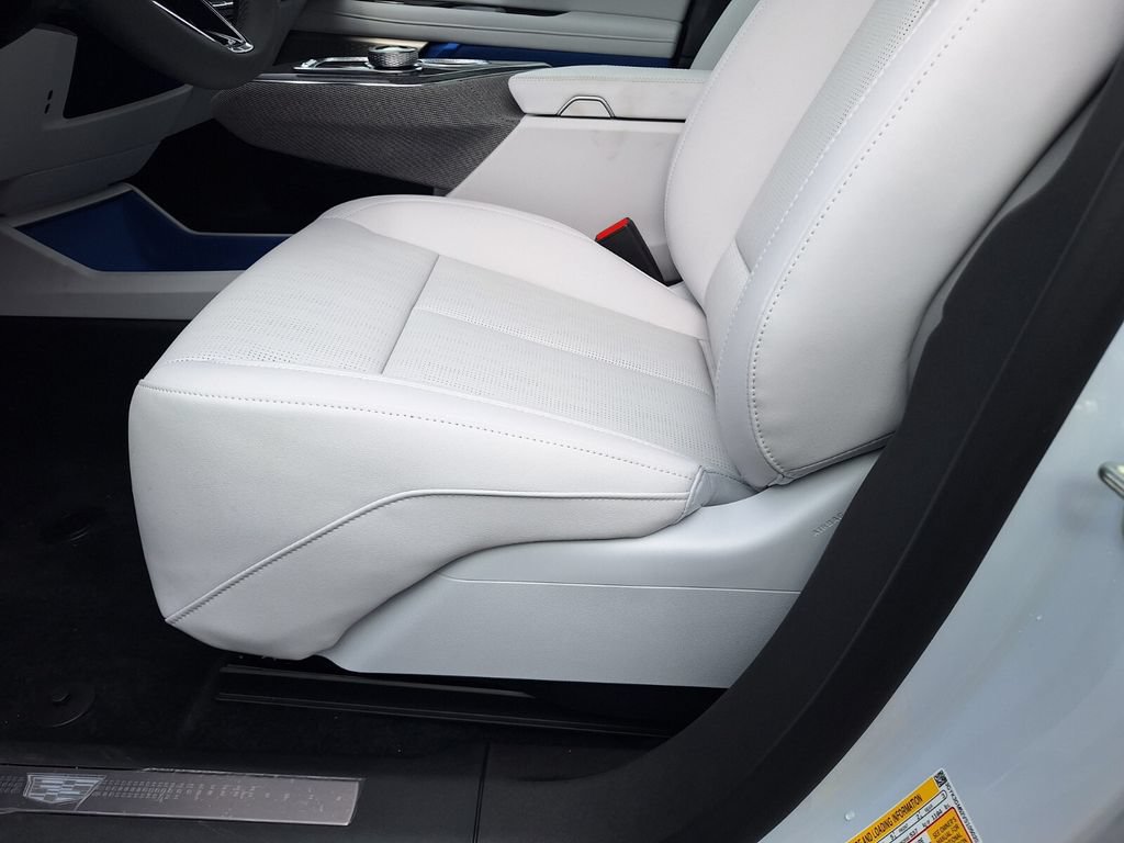 New 2027 Cadillac Optiq Premium Sport RWD image 30
