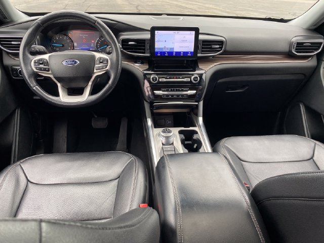 Used 2023 Ford Explorer Limited AWD/4WD image 5
