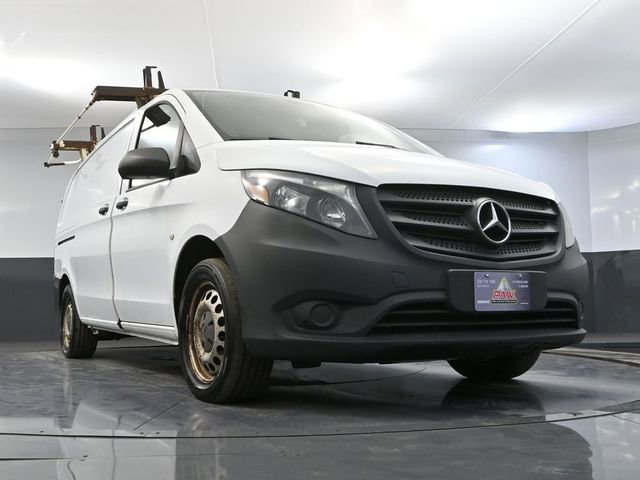 Used 2017 Mercedes-Benz Metris image 39