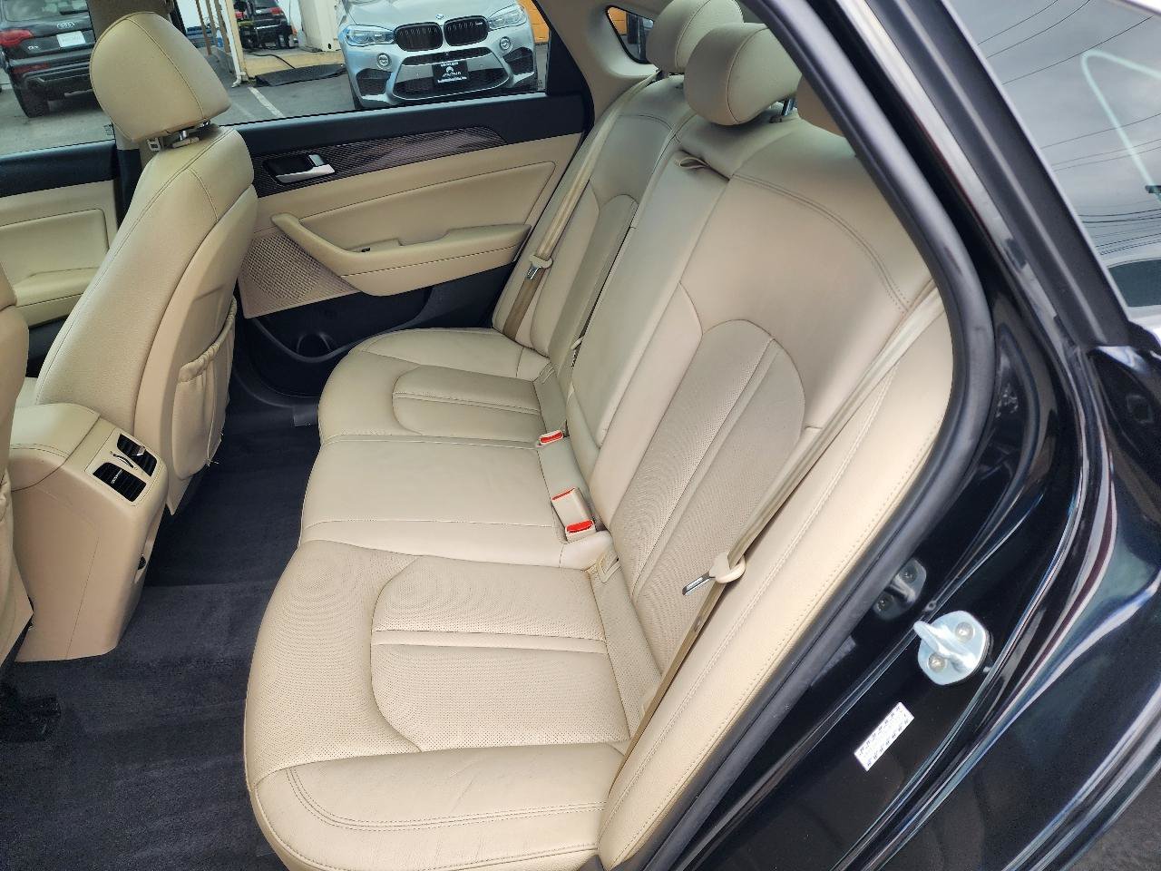 Used 2018 Hyundai Sonata Limited FWD image 21