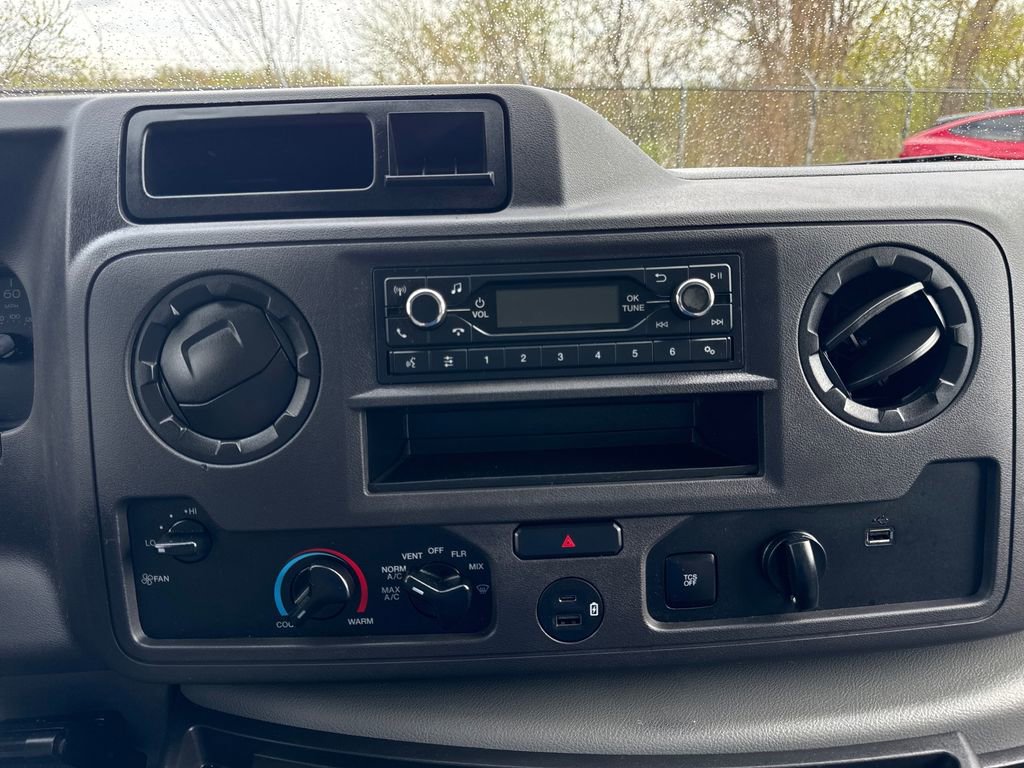 Used 2021 Ford E-350 and Econoline 350 Super Duty w/ Power Windows & Locks Group RWD image 18