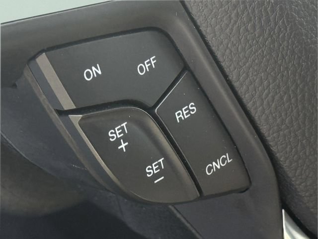 Used 2022 Ford Edge SEL AWD/4WD image 21