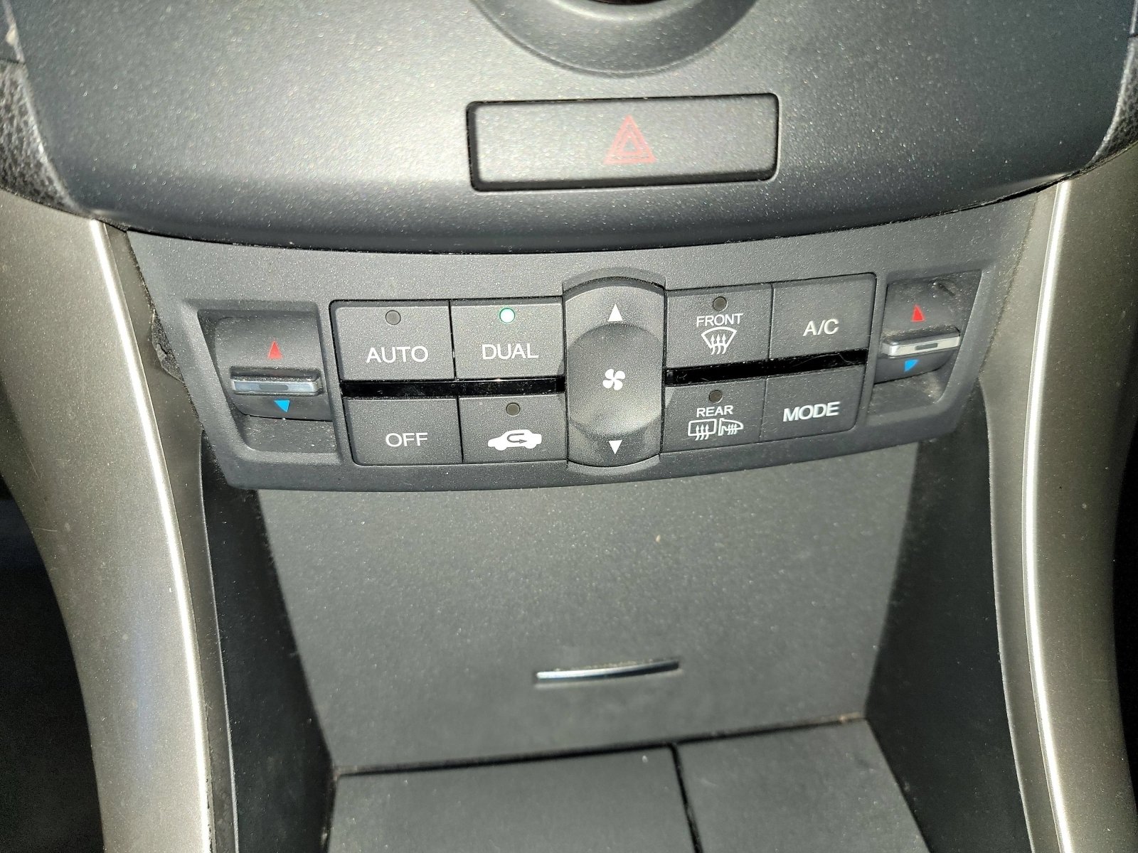 Used 2010 Acura TSX Sedan FWD image 21